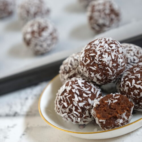 Homemade Coconut Protein Energy Balls Recipe