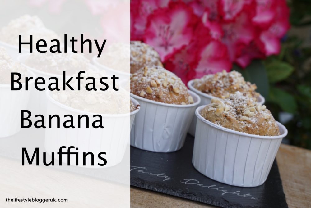 healthy breakfast banana muffins