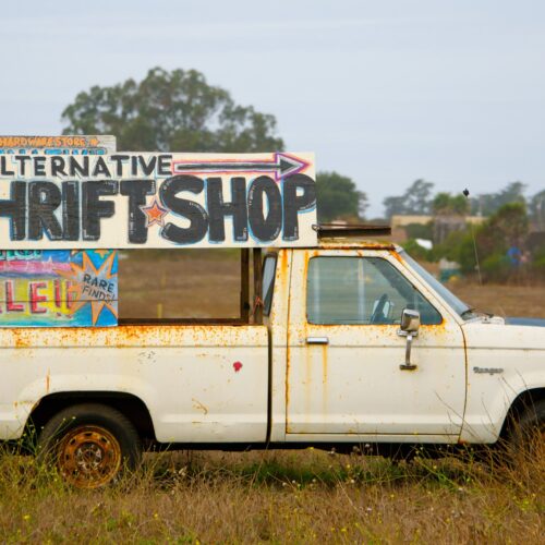 second hand clothing