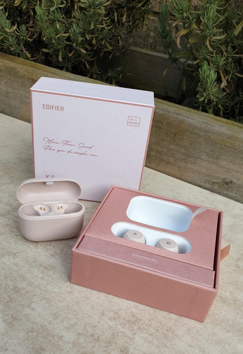 edifier earbuds mothers day gift idea