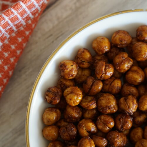 Sweet & Spicy Roasted Chickpeas